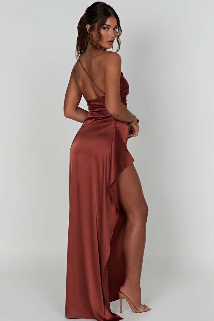 Emberly | Vestido Maxi de Un Solo Hombro